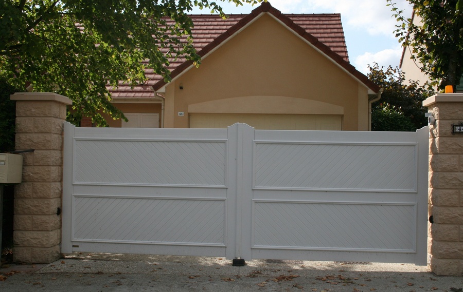 Nos modèles de portails PVC à Toul